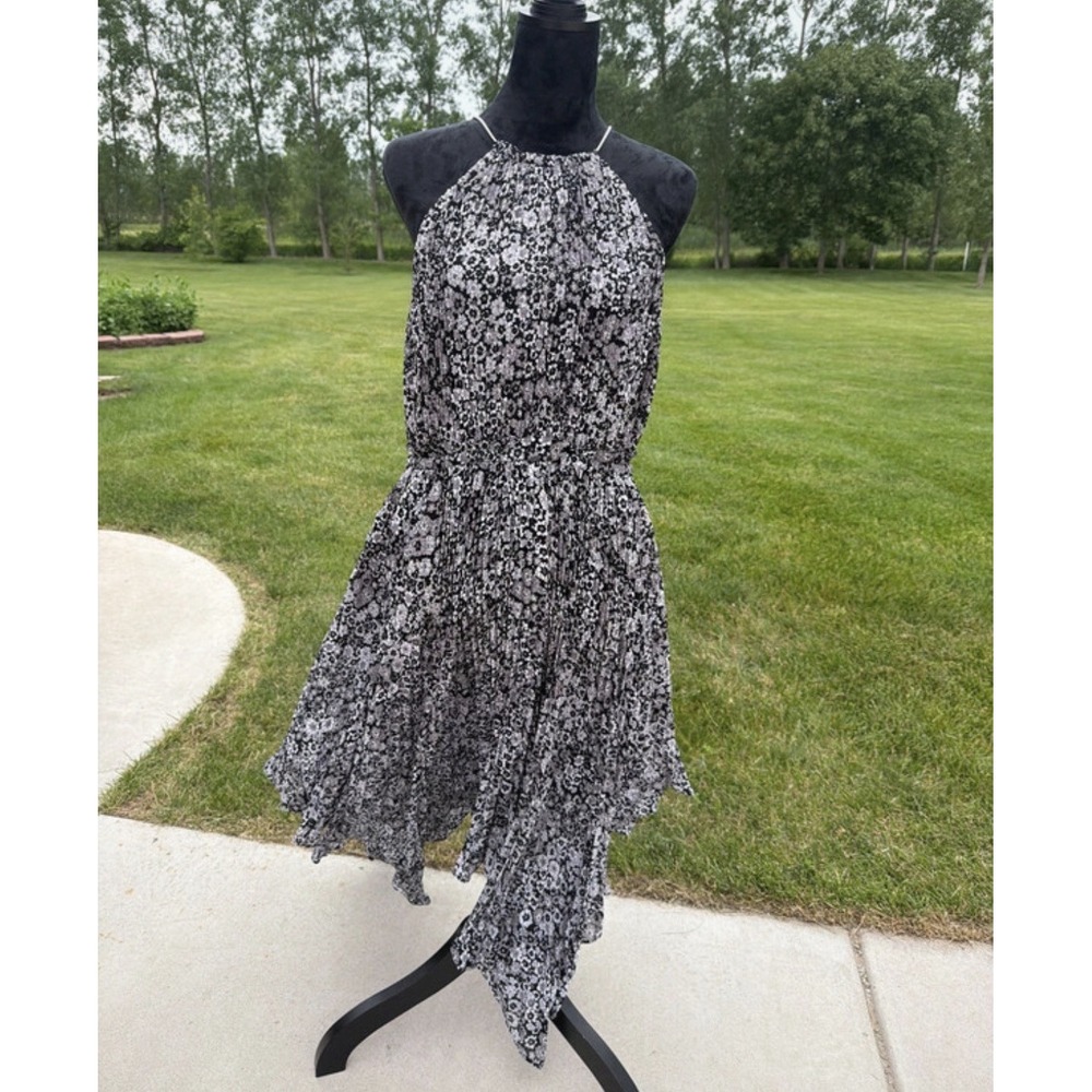 Michael Kors Dress L NWT $195 Floral Chain Halter Handkerchief Hem Black Gray